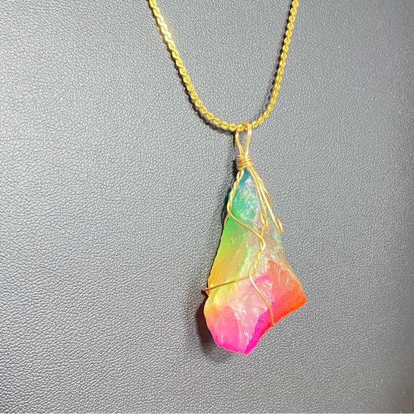 Rainbow Quartz Wire Wrapped Pendant Necklace - Picture 3 of 10